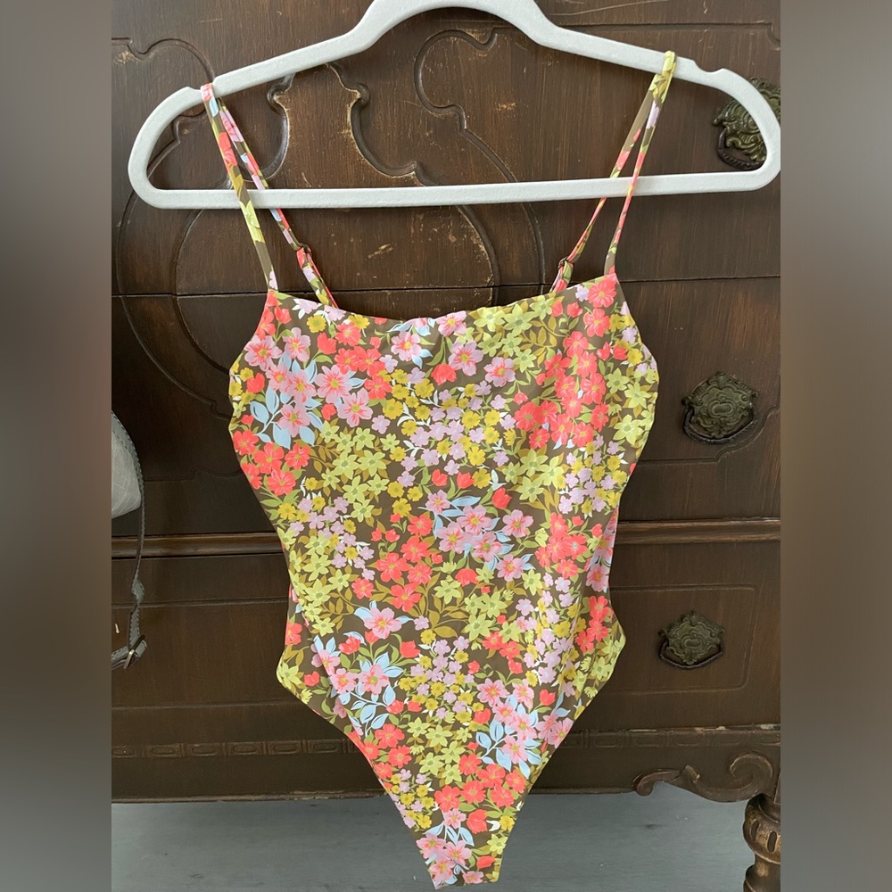 Cute Billabong One-Piece Swimsuit